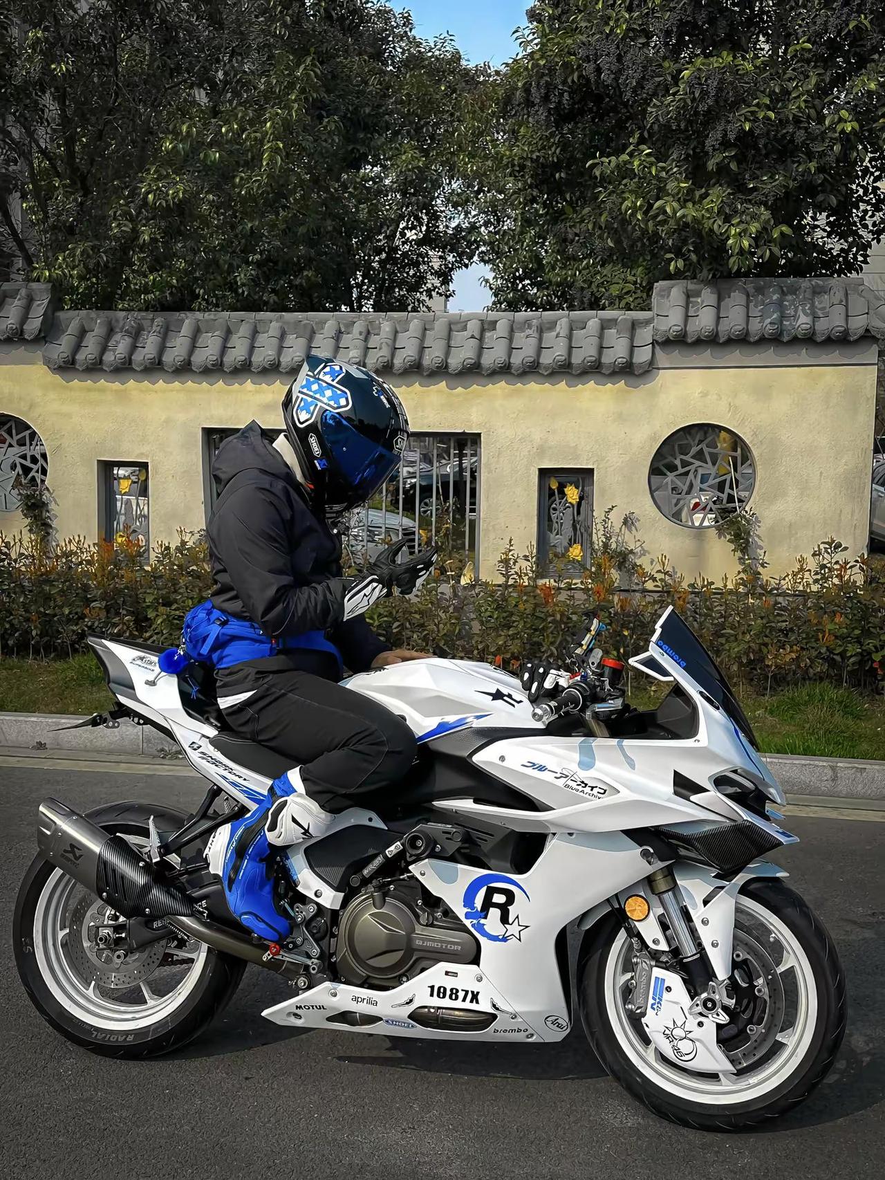 你不会懂车，也不会懂我…