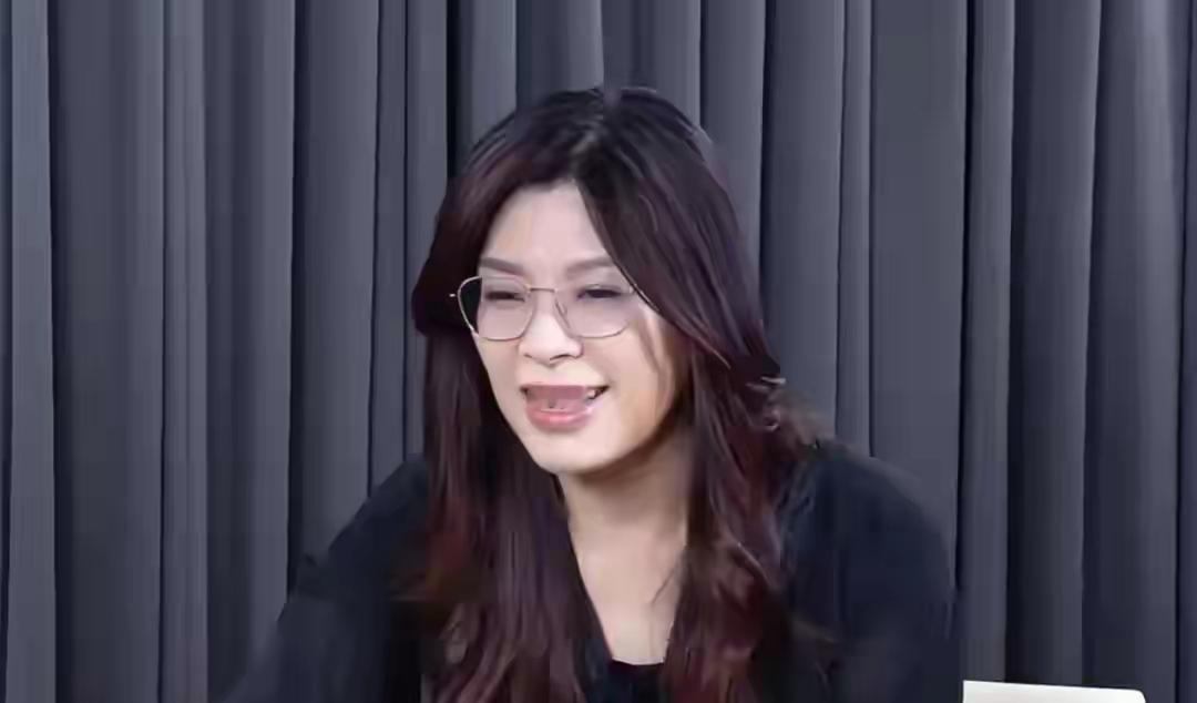 霸气亮剑！解放军20机舰锁死台海按住美军，24小时内，郑丽文敲定访陆时间！