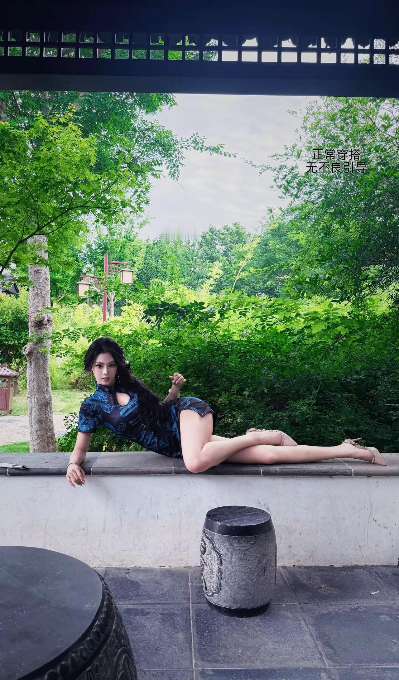 东方柔美。旗袍东方美新中式