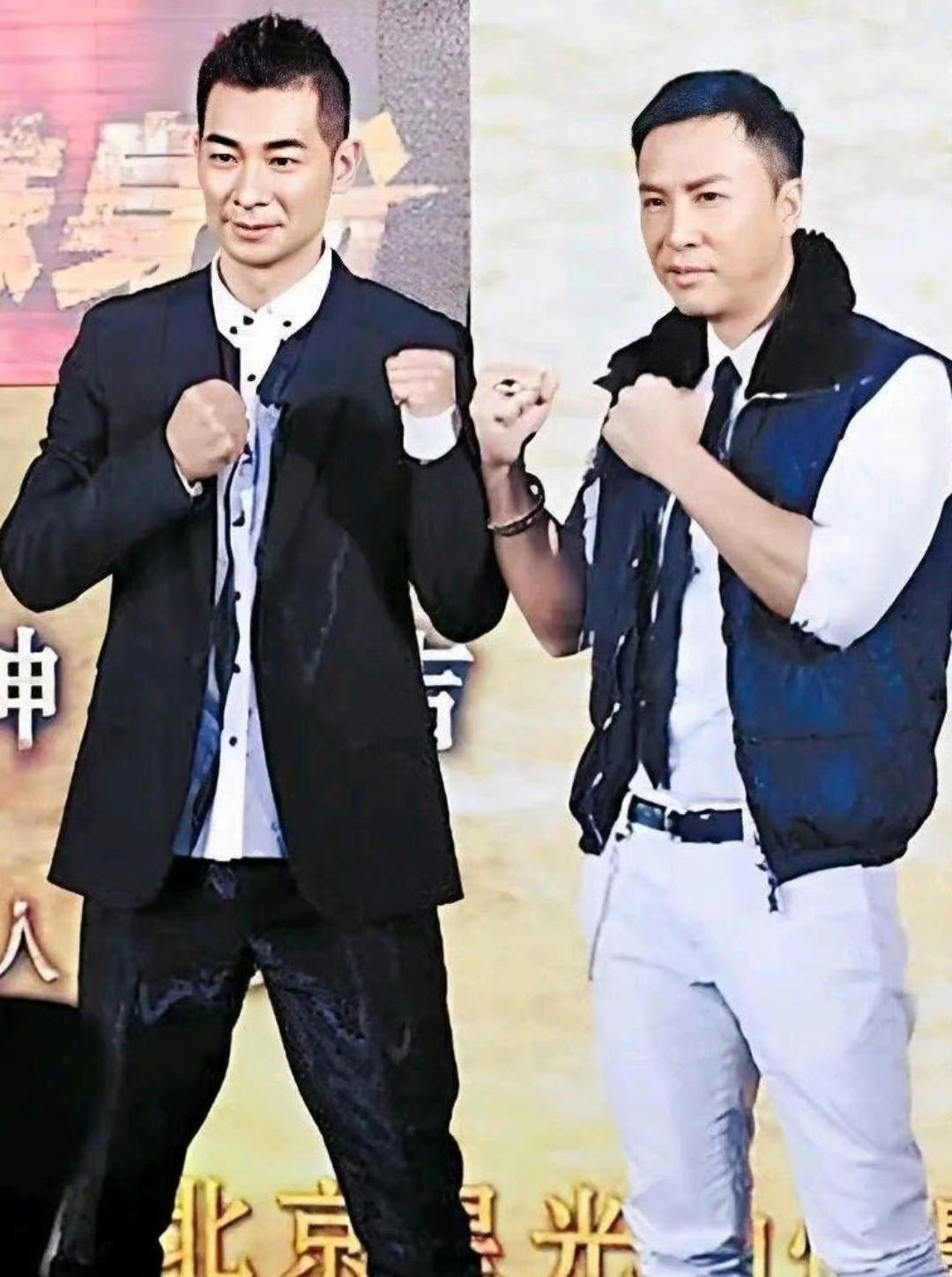 2012年，甄子丹以主演兼监制身份邀请赵文卓加盟电影《特殊身份》，宣传初期主打“