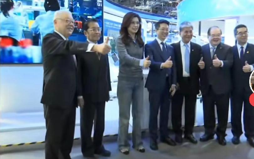 郑丽文参观中关村，考察了台湾老乡赖才达创办的剂泰医药，满是溢美之词，佩服之情。赖