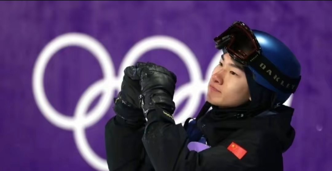 佐藤教练:苏翊鸣北京冬奥夺冠后飘了放纵自己成了35岁胖大叔身材米兰冬奥运动员公