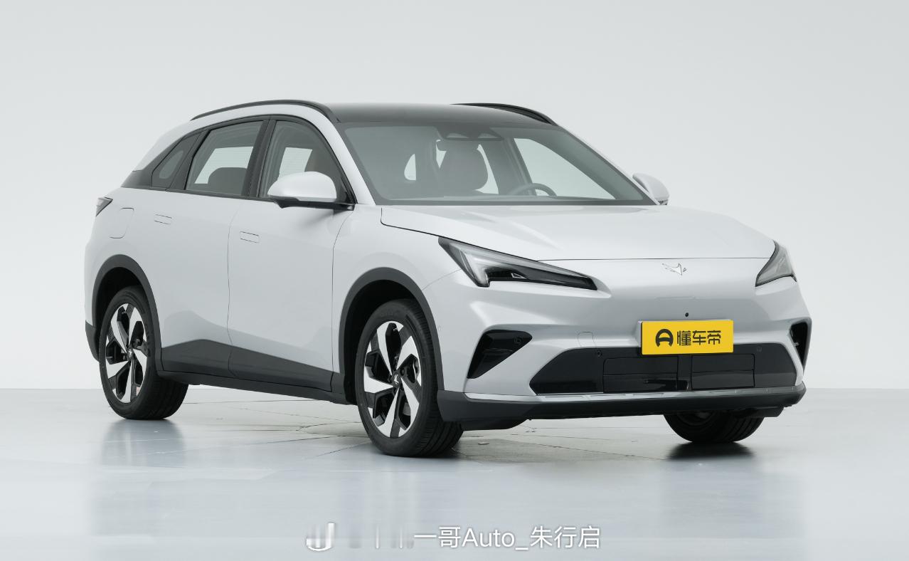 全新极狐阿尔法T5正式上市，11.38万元起售，作为改款车型，新款极狐阿尔法