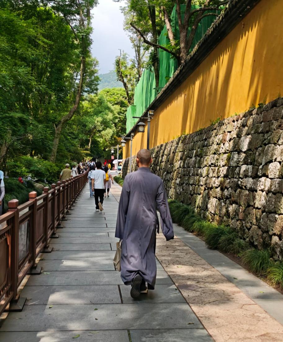 太有道理了！一位佛门高僧，说的这5句话，我反复读了很多遍，特别是第4句，一下子把