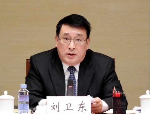 别急着造航母，先去查仓库！军中的蛀虫灭了，但余震未了。如果现在不把全国的军火库翻