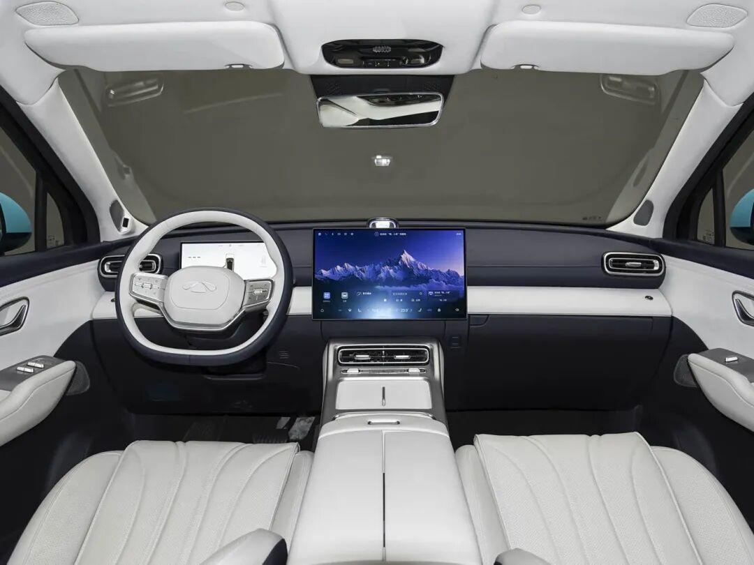 13.99万起，2000km续航中型SUV奇瑞风云T9预售！3月25日，奇瑞风