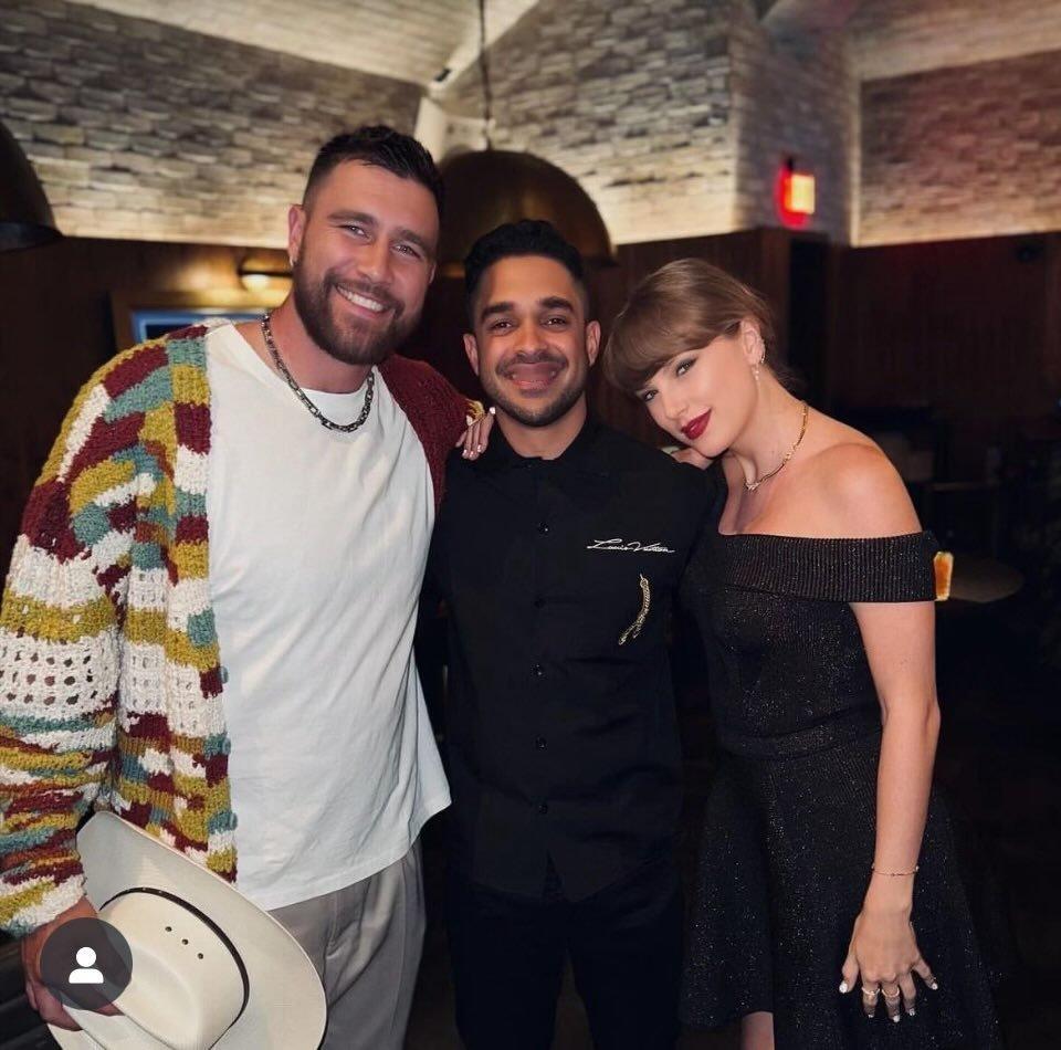 果然人逢孕事心情好[赞][鼓掌]taylorswift霉霉​​​