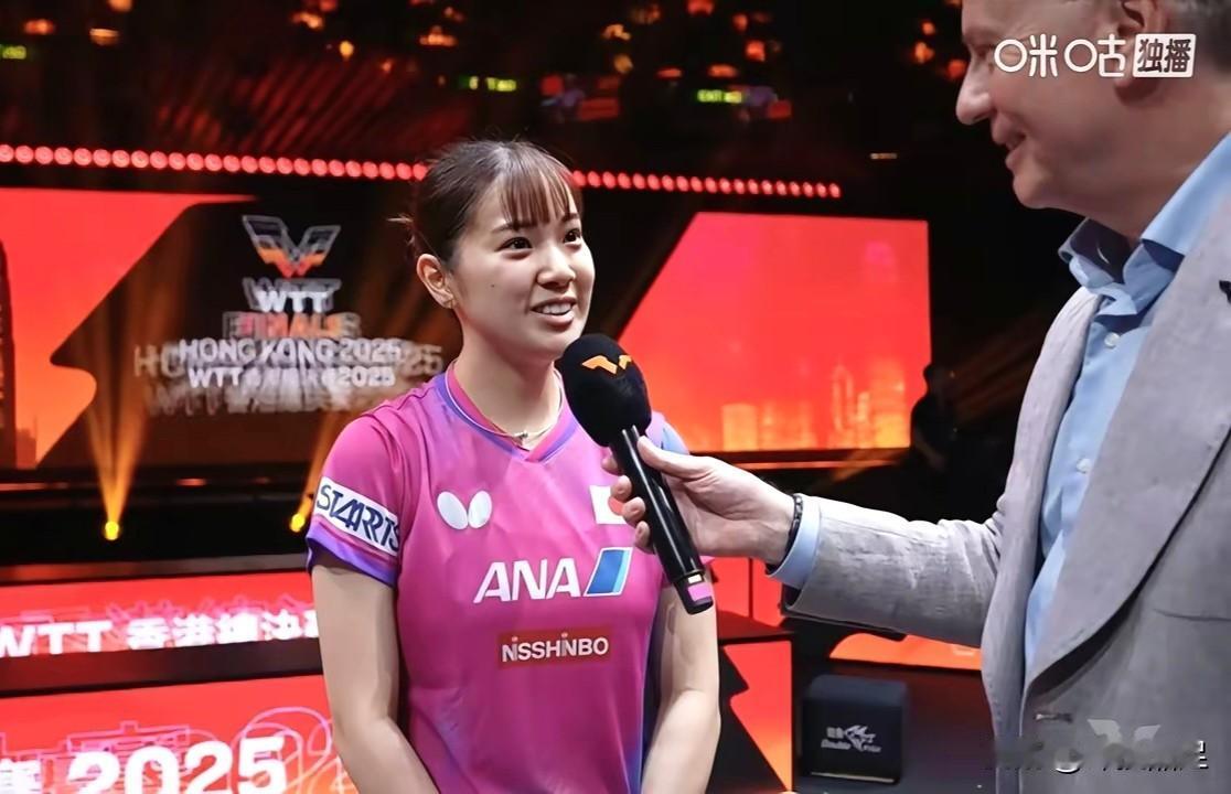 张本智和的情商！张本智和出生在中国四川，10岁随父母到日本并入籍，本月回到家乡