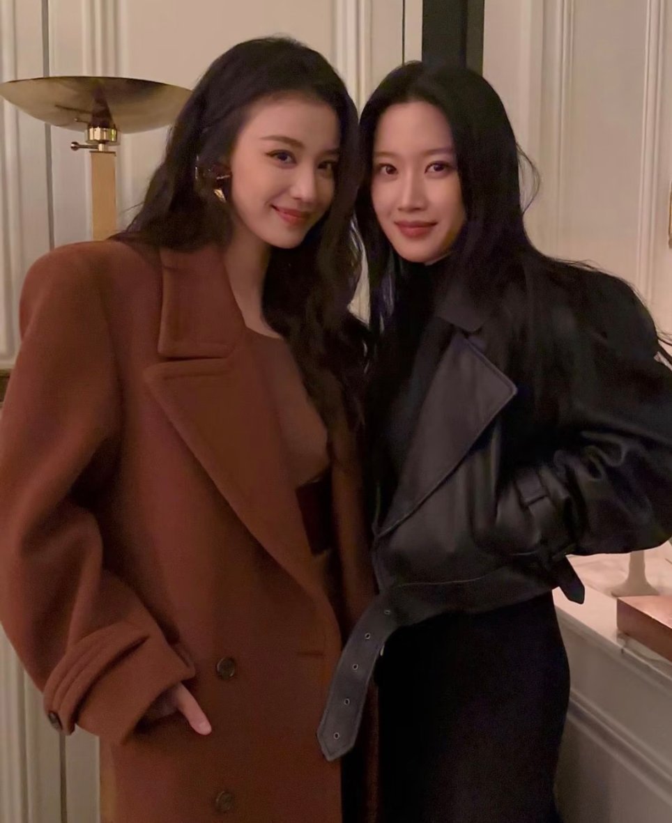 卧槽王楚然和文佳煐拍过合照啊女神降临的欧尼……