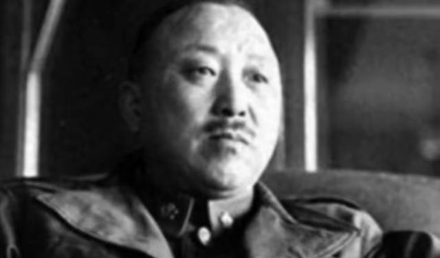 1949年，一个被蒋介石抛弃、穷到去当铺的国民党上将，竟敢给毛主席写信——不求官