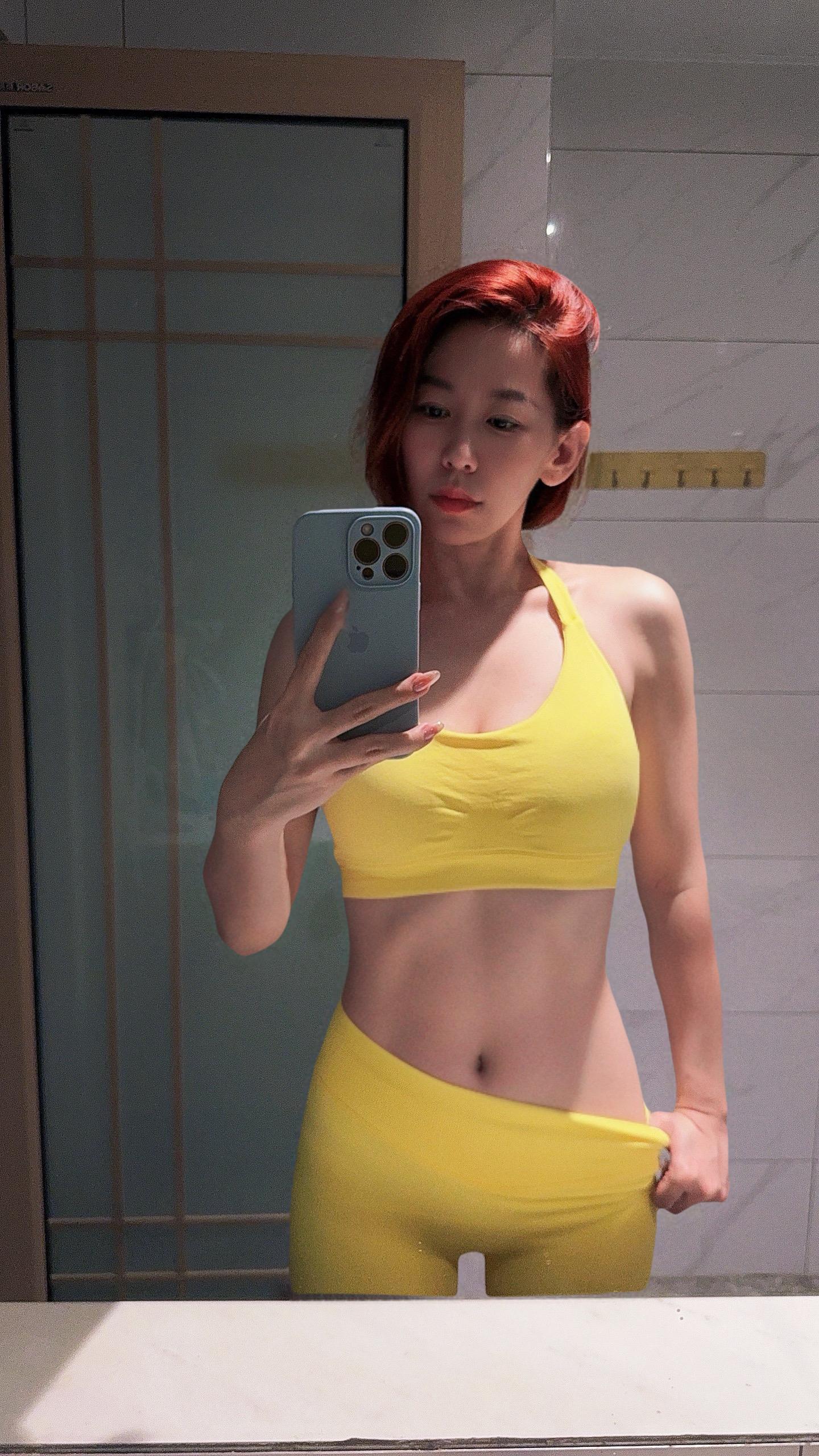 听说你们男的喜欢微胖的？不好意思，我喜欢瘦的女人。