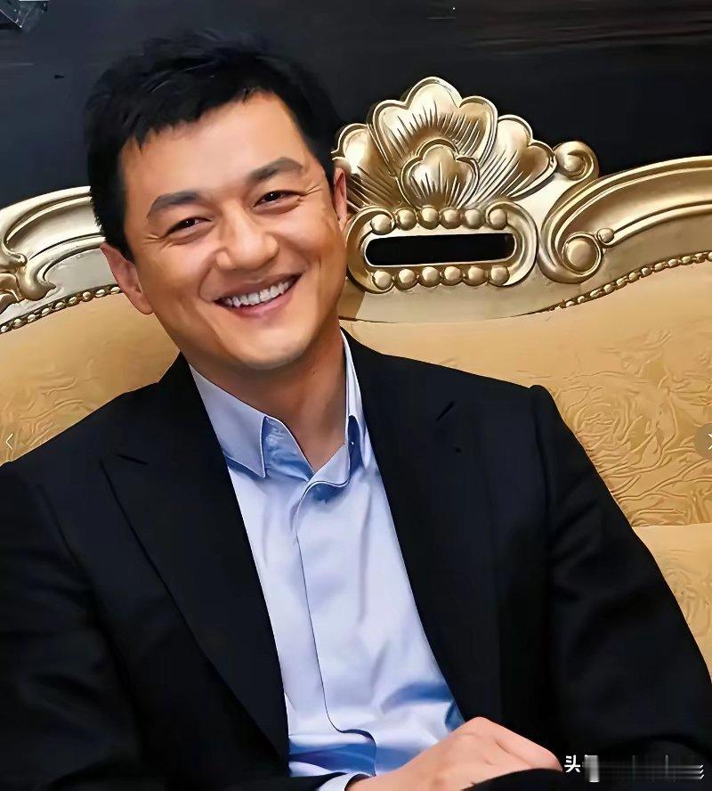 李亚鹏决定先建医院陈光标说李亚鹏决定医院先建，地址位置都选好了，他尽可能马上就搬