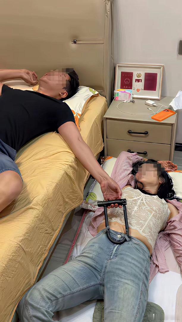 他不仅守不住女友的人，更锁不住女友的心！​​​