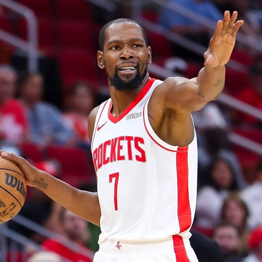 凯文·杜兰特谈在菲尼克斯的结局：“我已经差不多释怀了。当时确实很难接受。那是我渴