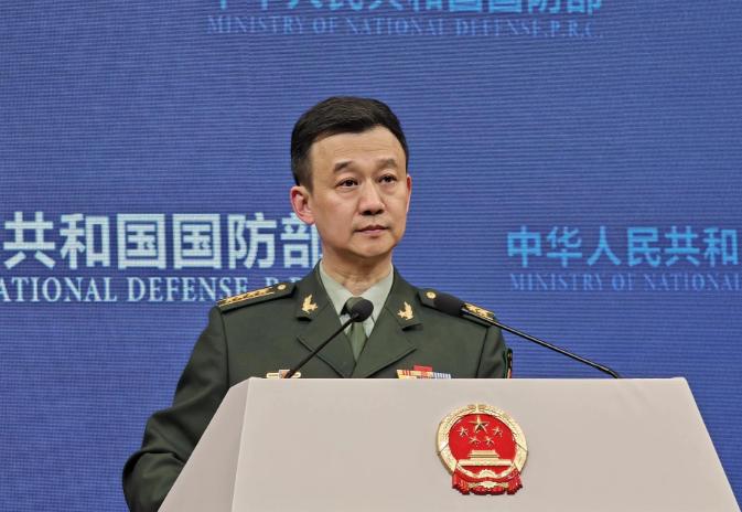 重磅！国防部四字表态，南海该收网了！ 菲律宾占着中业岛整整55年，跑道修好了