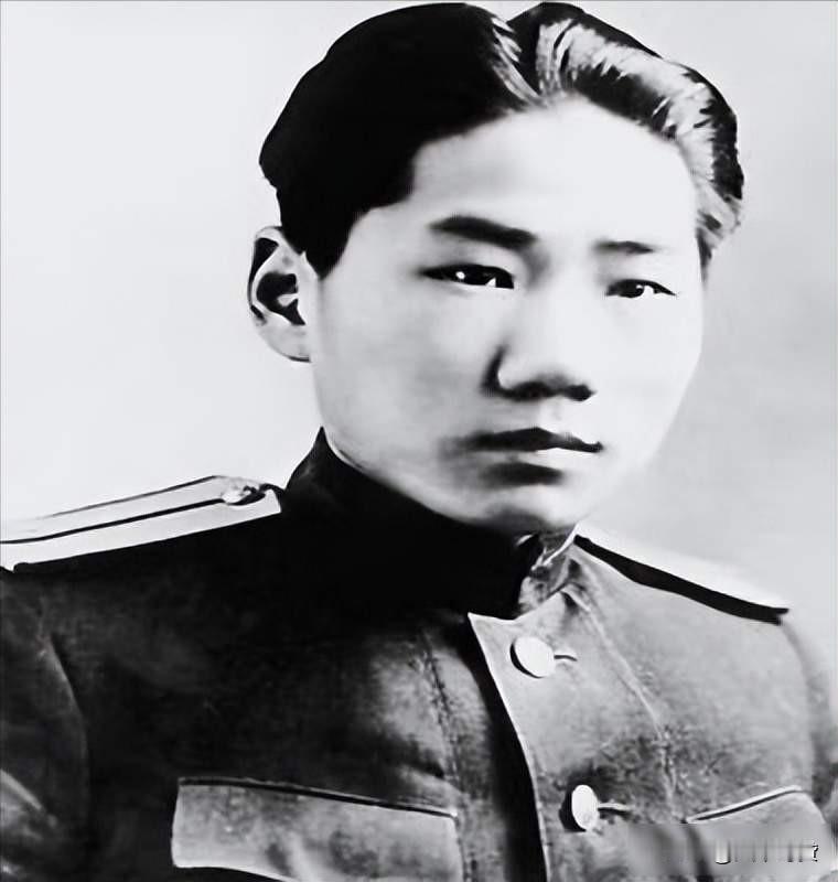 抗美援朝时期，蒋介石在台湾家里得到了毛岸英牺牲的消息，原本以为蒋介石会“幸灾乐祸