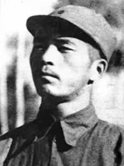 1942年，一封特殊的电报传到晋察冀军区总部，聂荣臻看完一愣：“刚才的电报是不是