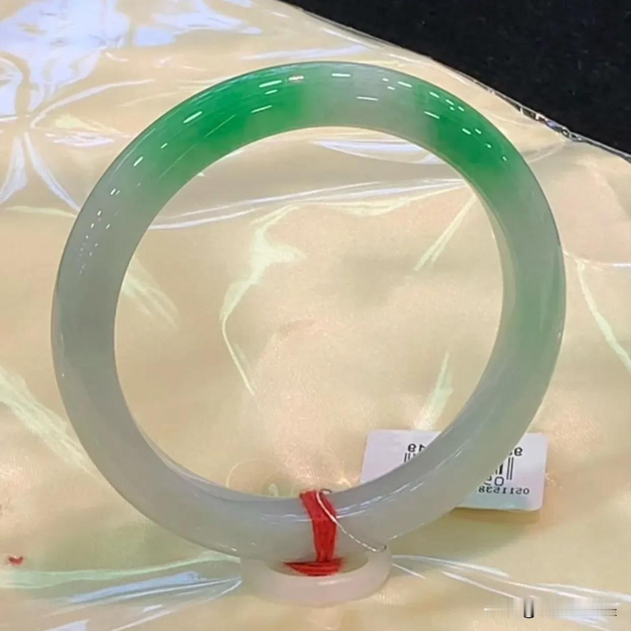 人生唯有自渡，我无数个无人问津的日子都熬过来了，根本不可能死在你对我忽冷忽热