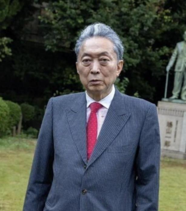 日本前首相曾提醒高市，当年中国免掉千亿赔款，是因给日本立了个死规定，这笔钱按当时