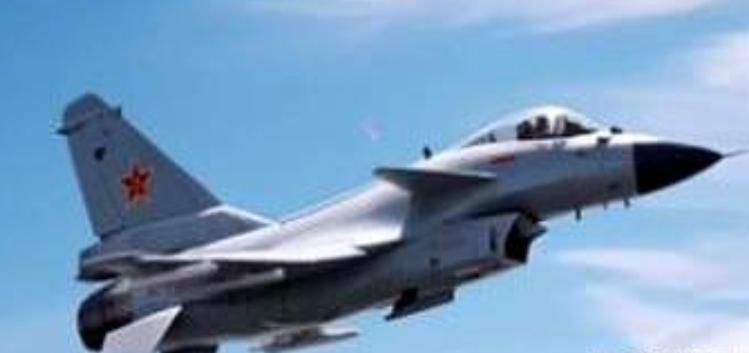 现在终于搞明白了，歼10C之所以在国际市场上不吃香，是因为很多国家都在等