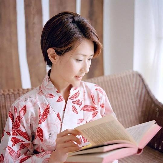 读书的本质就是借势借运借命这个说法太戳人心了！读书的本质，就是踩着前人的肩膀、循