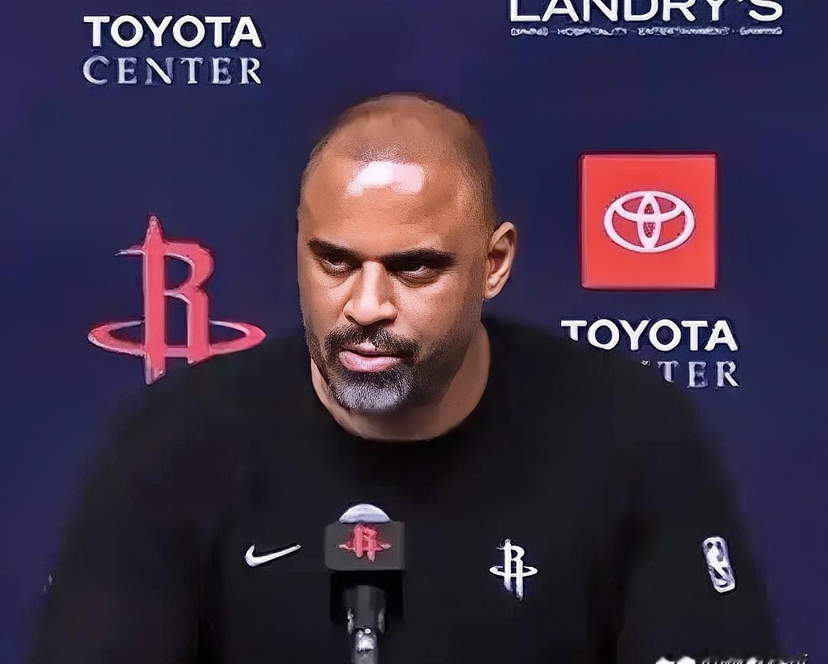 赢球之夜，乌度卡却在更衣室泼冷水。他刚带队拿下步行者，转头就敲打全队：防守松懈