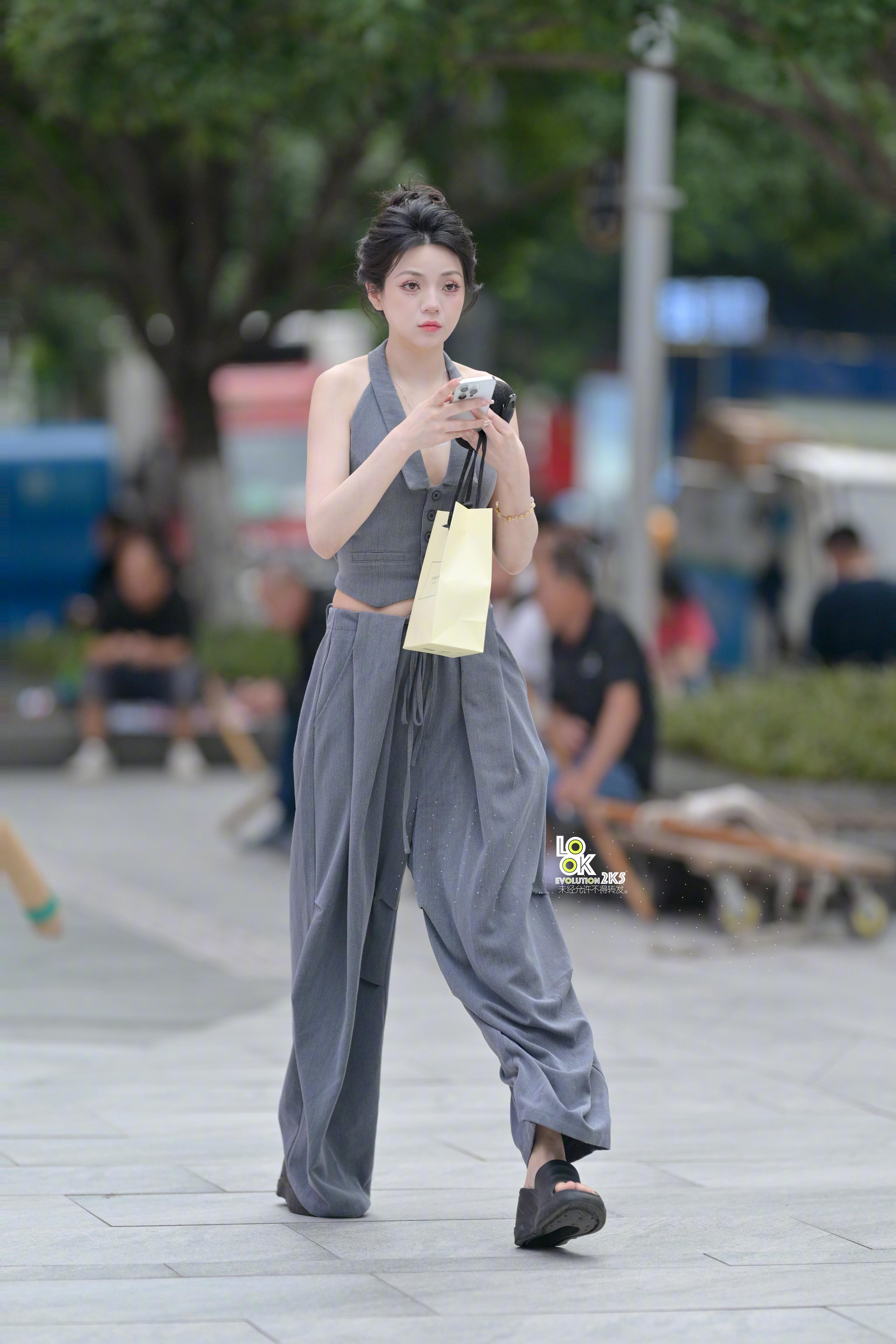 今天最后一张晚安！​​​