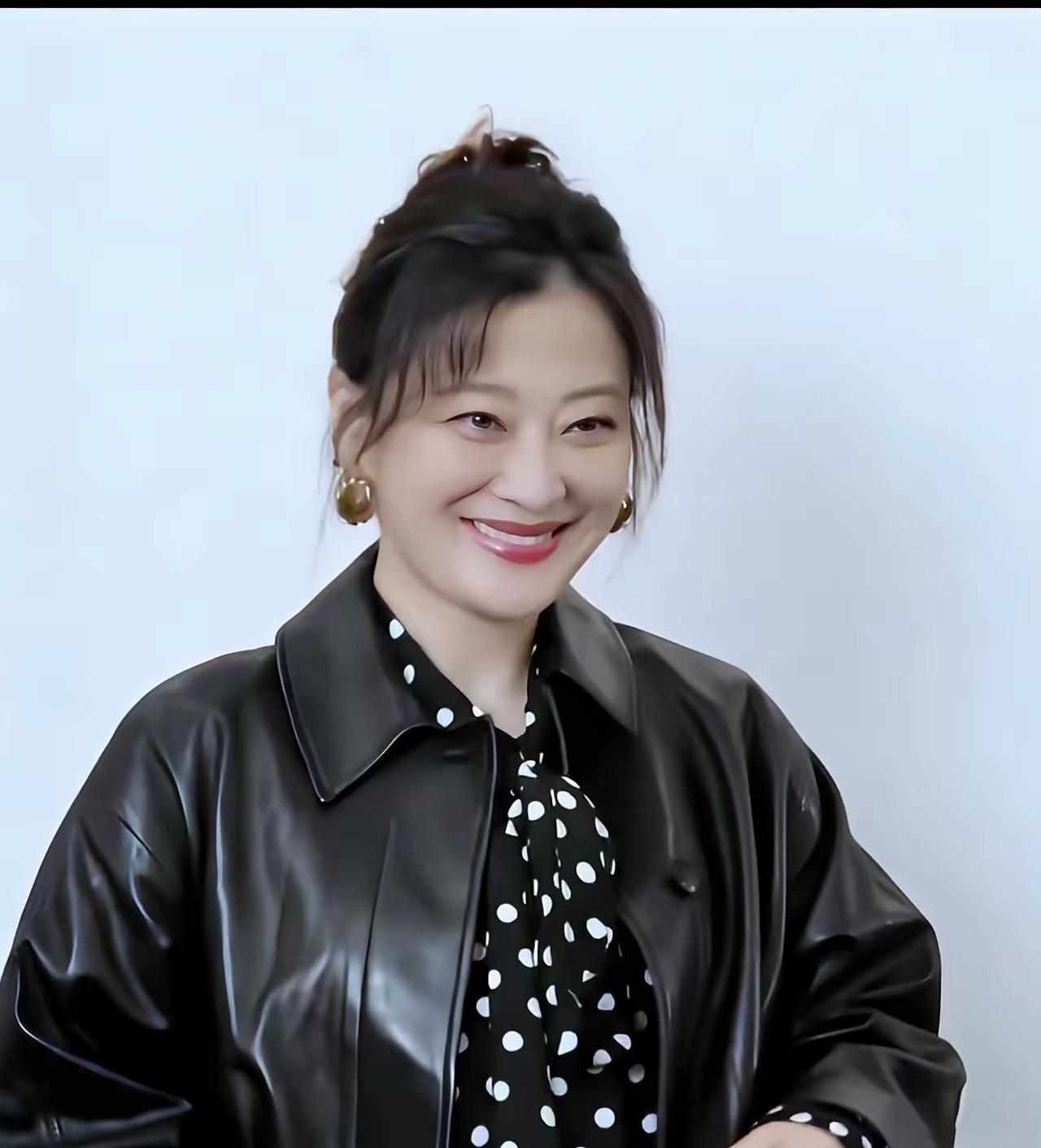 别不信！一个女人，你每天把家收拾的再干净，一尘不染。锅盖和灶台擦的再亮，衣服洗