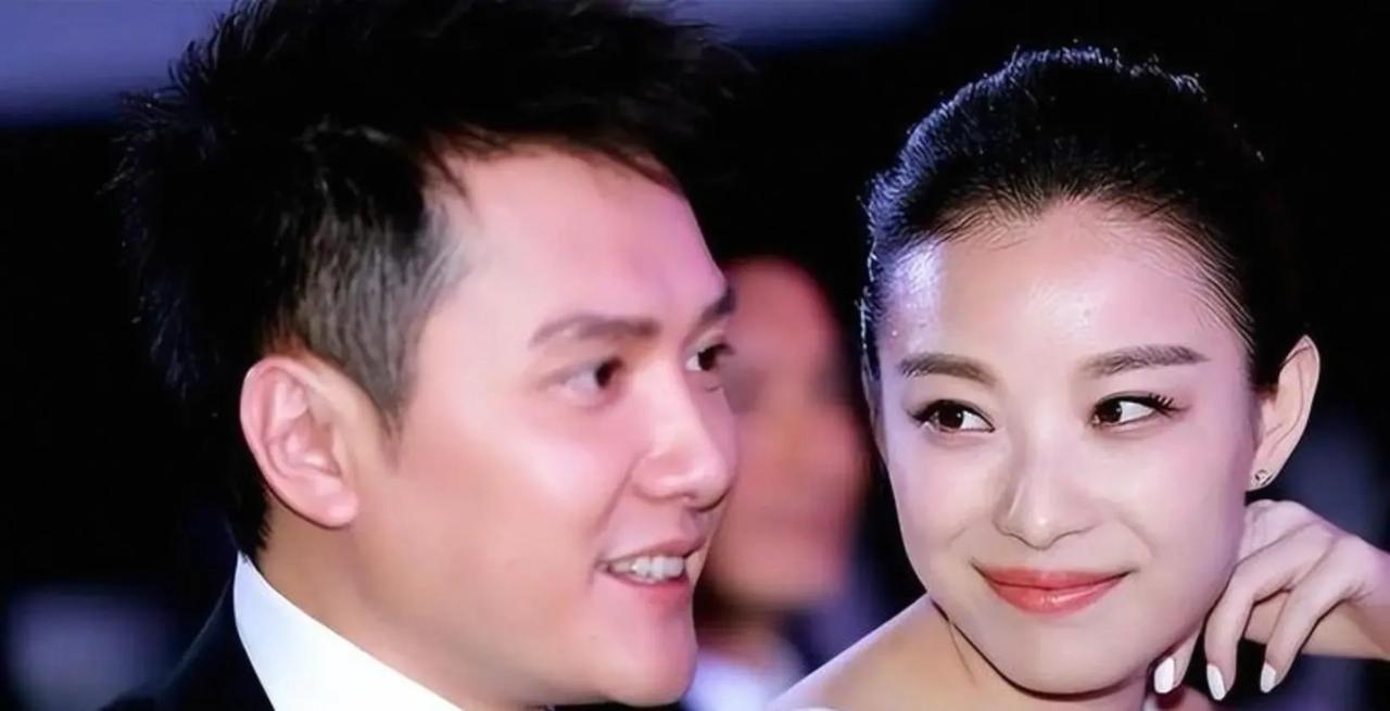 倪妮被冯绍峰伤了，开始事业全面开花女方爱惨了，无奈男方太花心赵丽颖被陈晓误了