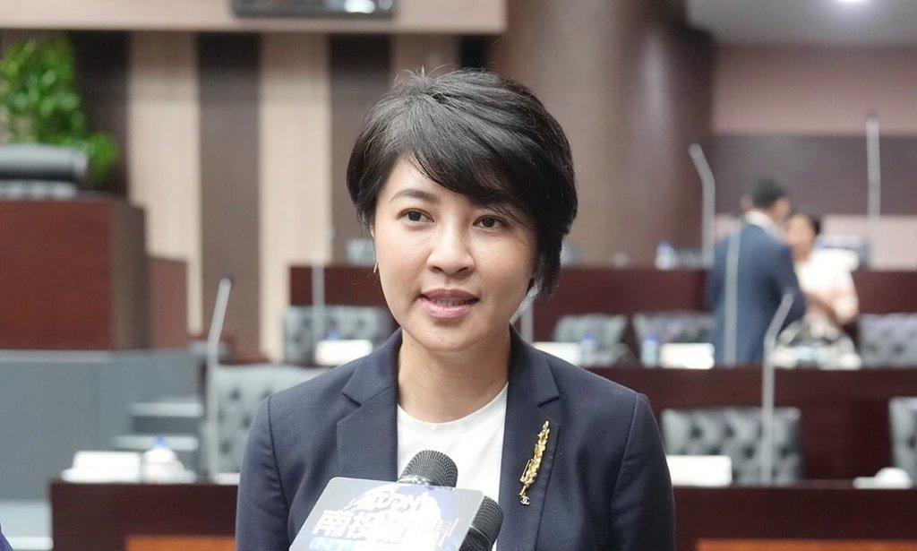 南投县府的声明并不能代替许淑华的道歉针对南投县长许淑华昨称“党内宣传公投、