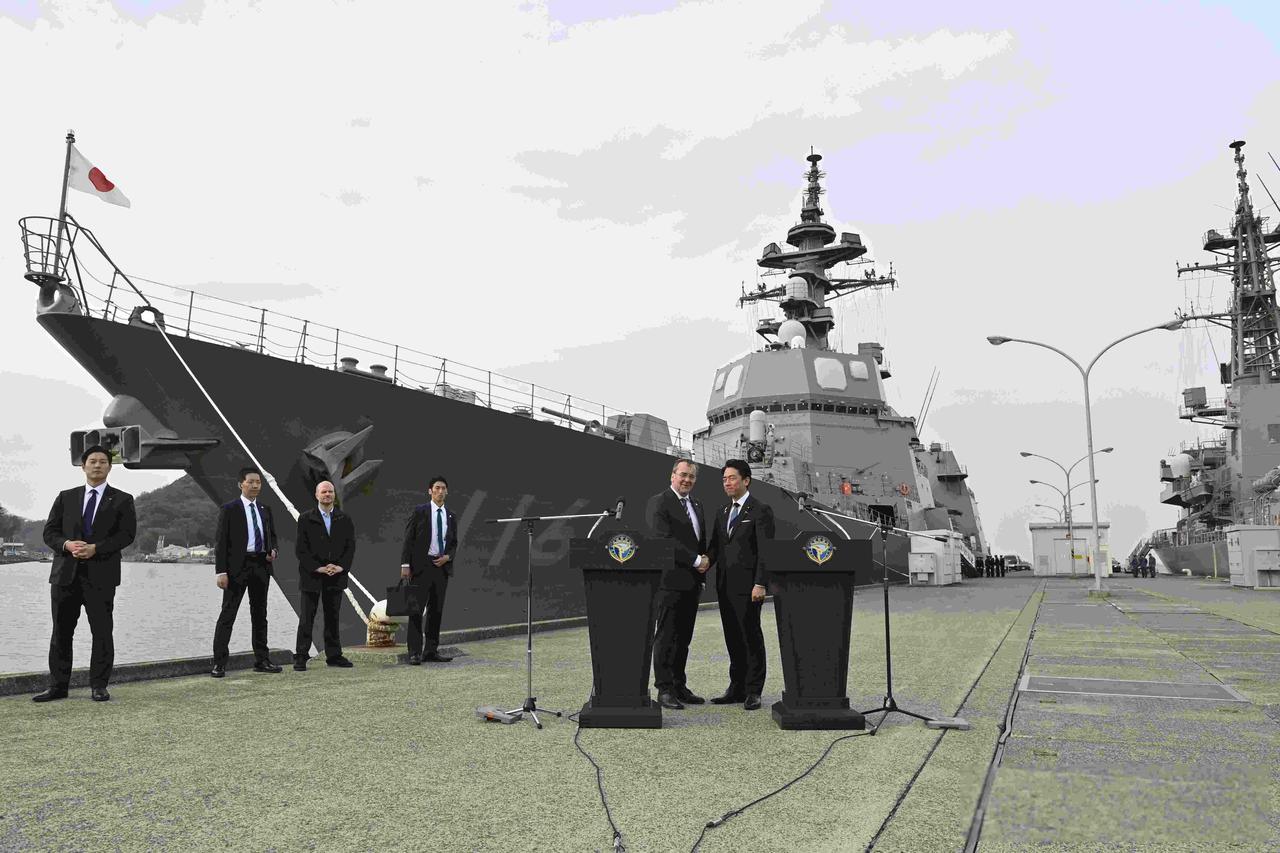 德国国防部长刚离开日本，台海南海话题突然升温，欧洲人悄悄在亚太铺路3月26日