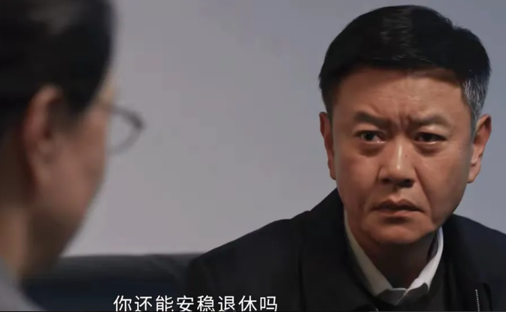 《以法之名》剧中最恨兰景茗的人，不是万海，也不是张文菁，更不是李人骏。这个人