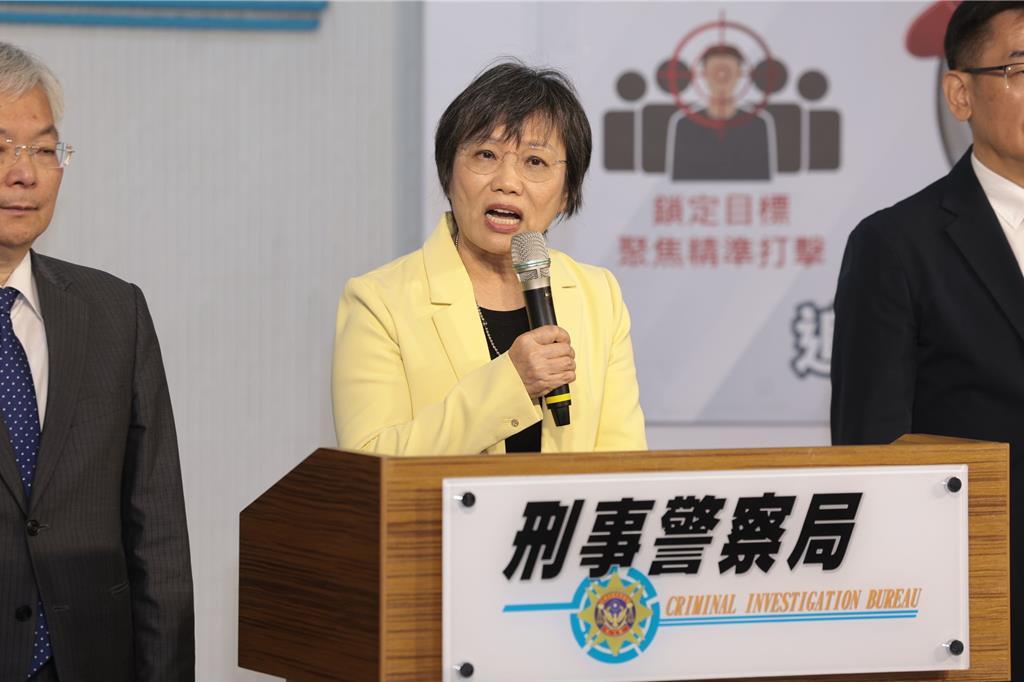 刘世芳训斥记者，蔡正元：国民党该窃喜民众党陆配立委李贞秀争议延烧，台“内政部长