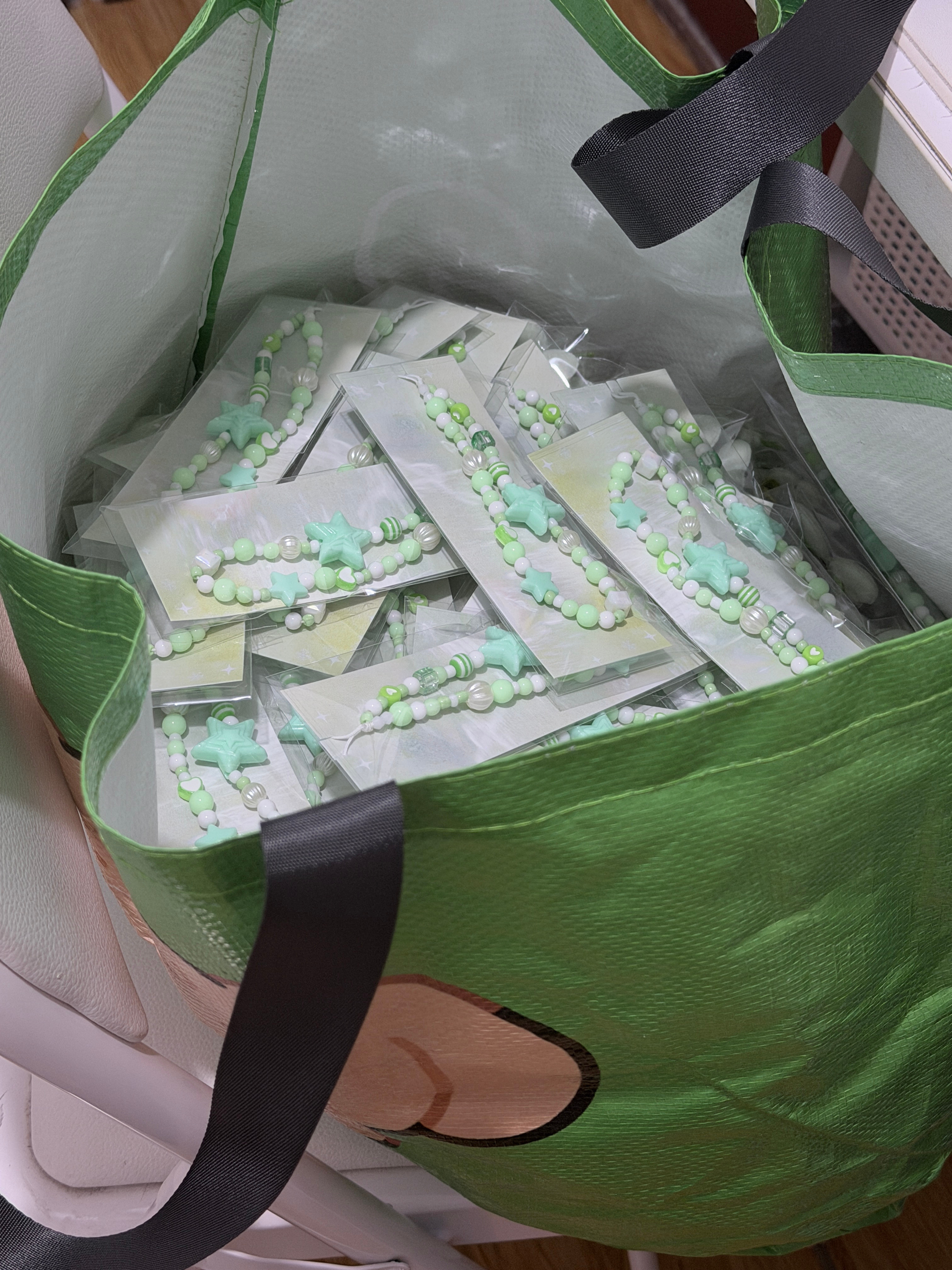 我要开始打包了满满一麻袋