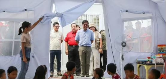 菲律宾的小马科斯，这次算是彻底醒酒了！罕见表态：死守一个中国原则，绝不碰台海红