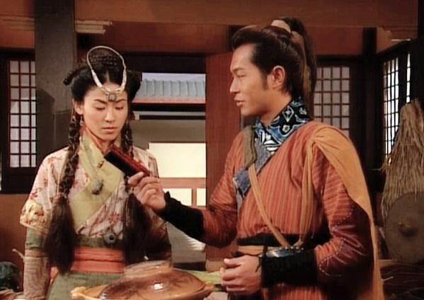 为什么《寻秦记》大小姐乌廷芳会这么古怪？乌廷芳的行为颇为古怪离奇，我们一点点来