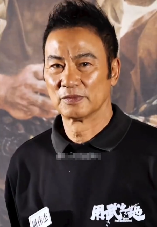 不仅看不出来已经70岁，连心理年龄也也是年轻！​​​