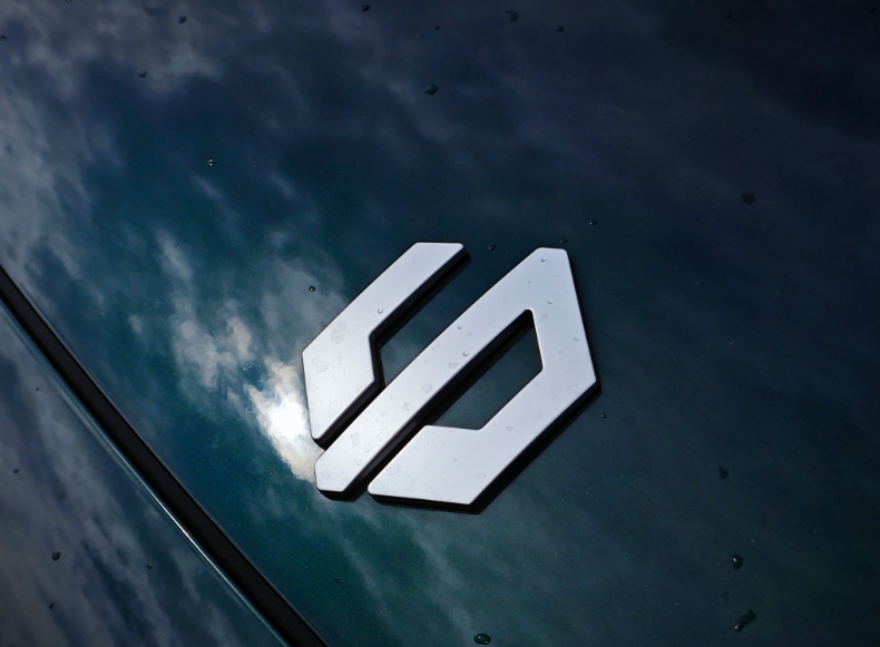 新势力车企变天，“问小零”取代“蔚小理”！