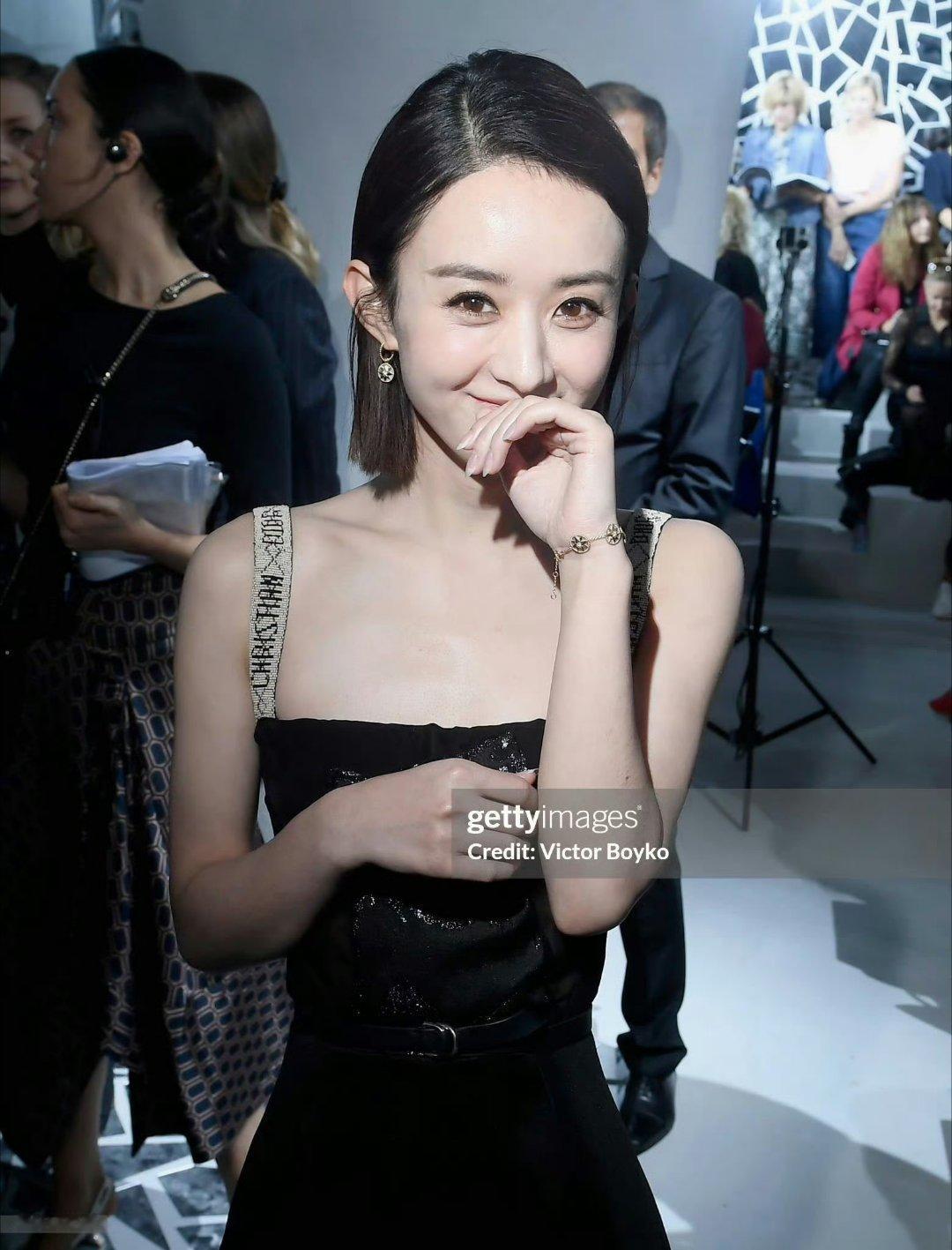 我天，这竟然是赵丽颖的黑图不说我还以为是粉丝安利呢