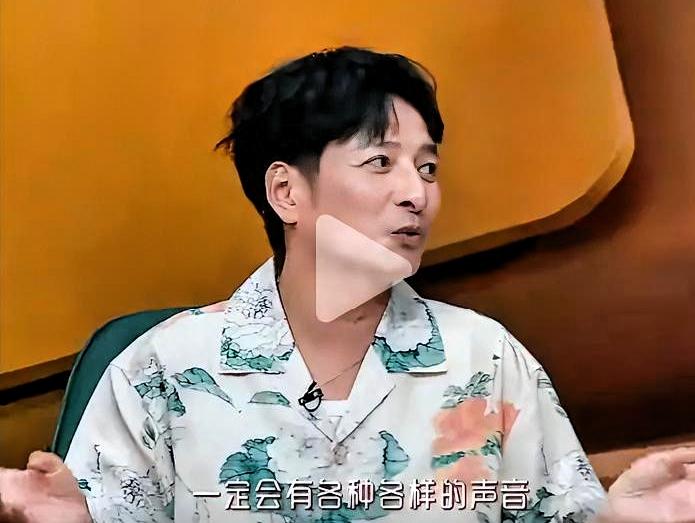 骂房主任窒息的人，没发现自己更窒息。《姐姐当家》里那位房主任，跟女儿那套“我