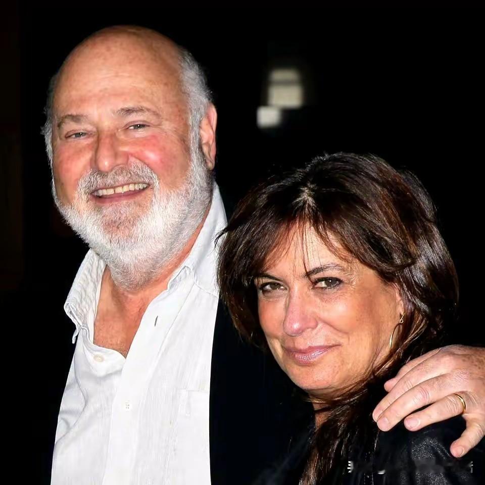 好莱坞传奇导演罗伯·莱纳夫妇，双双遇害。罗伯莱纳夫，于1947年出生，是美国