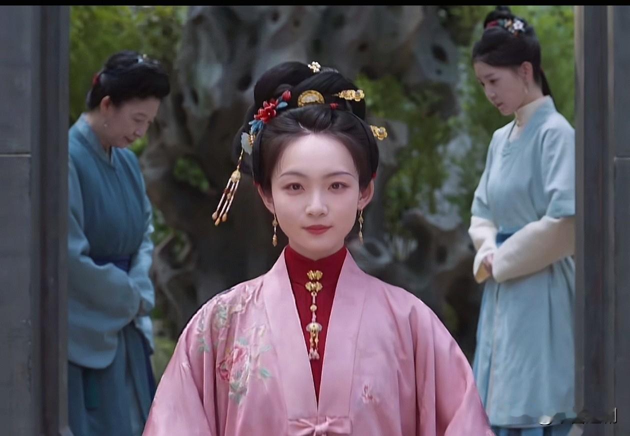 兰香如故：妹妹得封一品诰命，果然婚姻中的金钱和权利才是补品，大补啊！三妹妹这