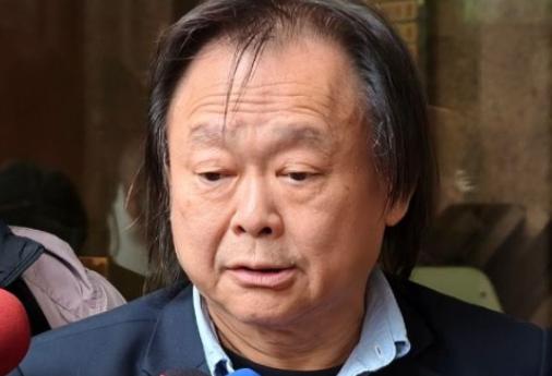 民进党民代王世坚说，以高金素梅平常在“立法院”问政，还有在选区的服务，相信她也一