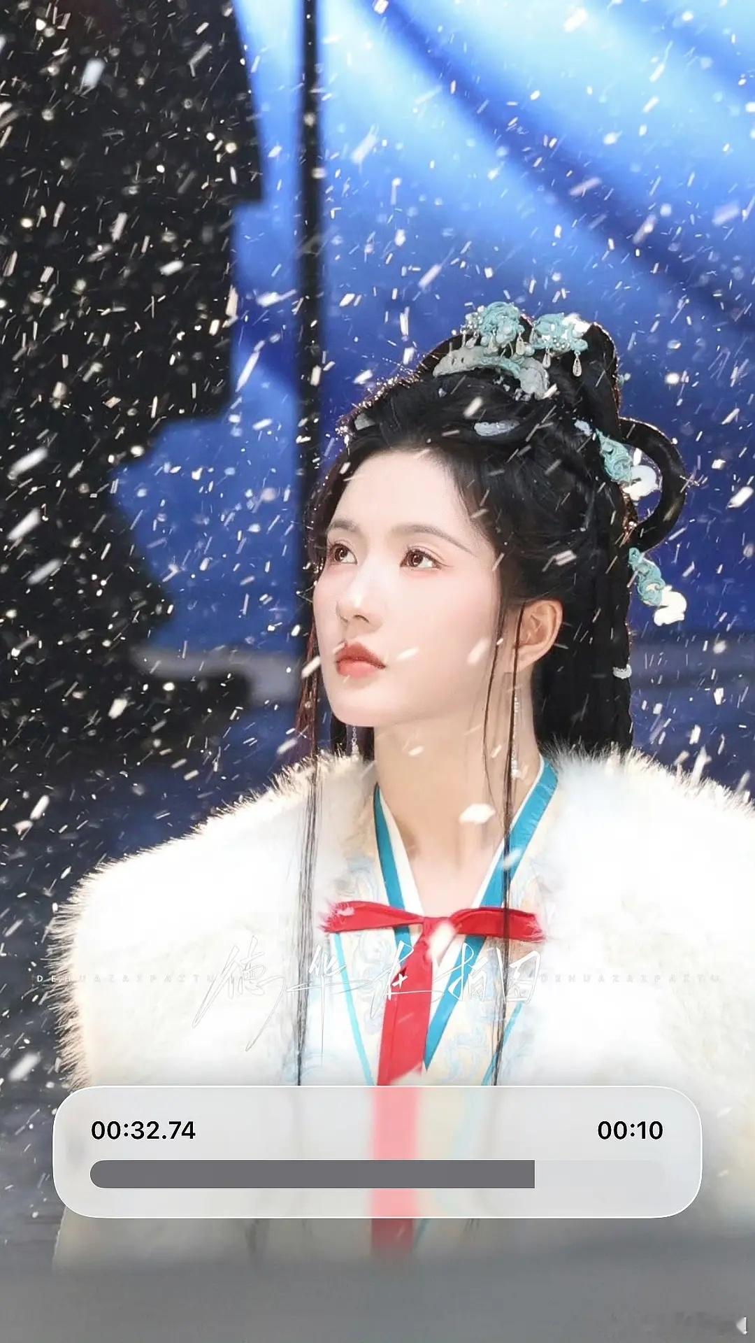 刘些宁这简直就是骨相五官都很优越的水平