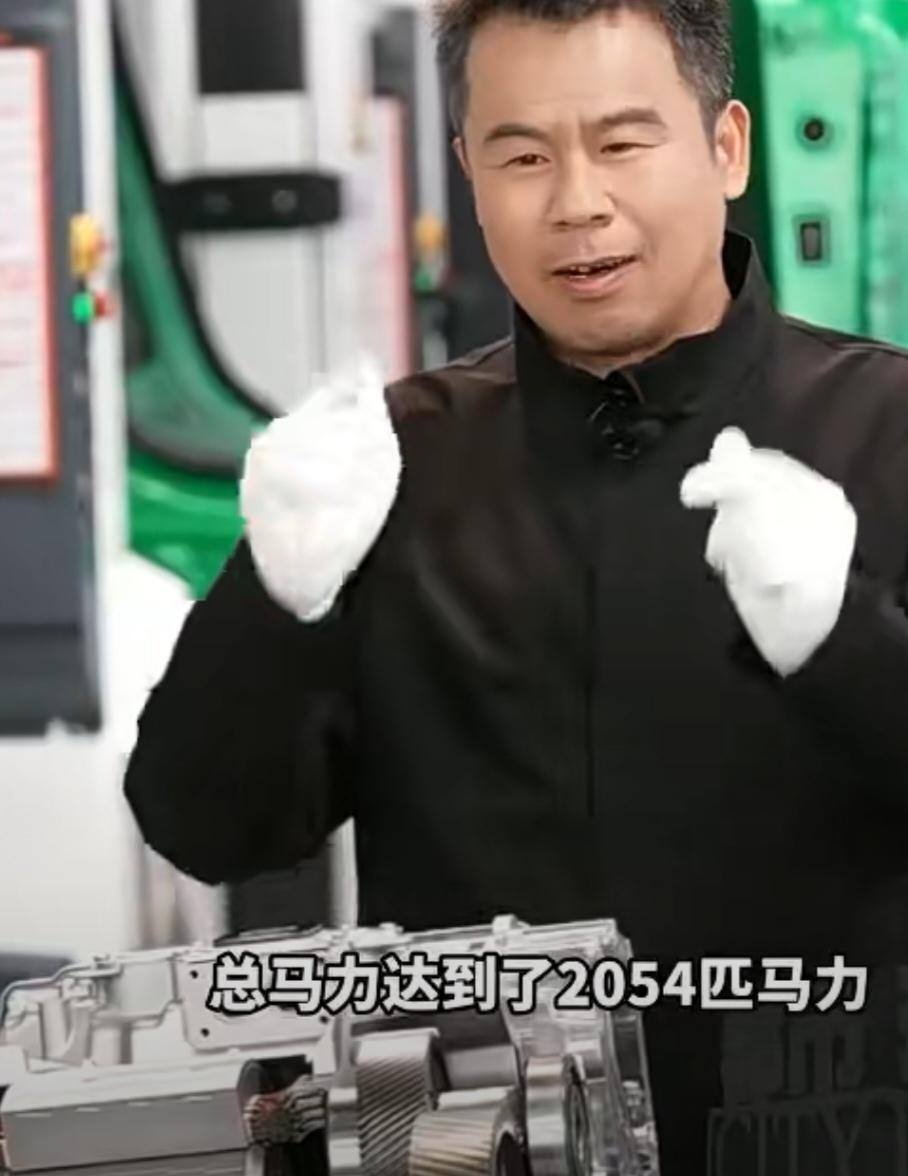 小米汽车电机马力高达2054匹？这马力远远超过坦克，几十吨重的陆战之王才1000