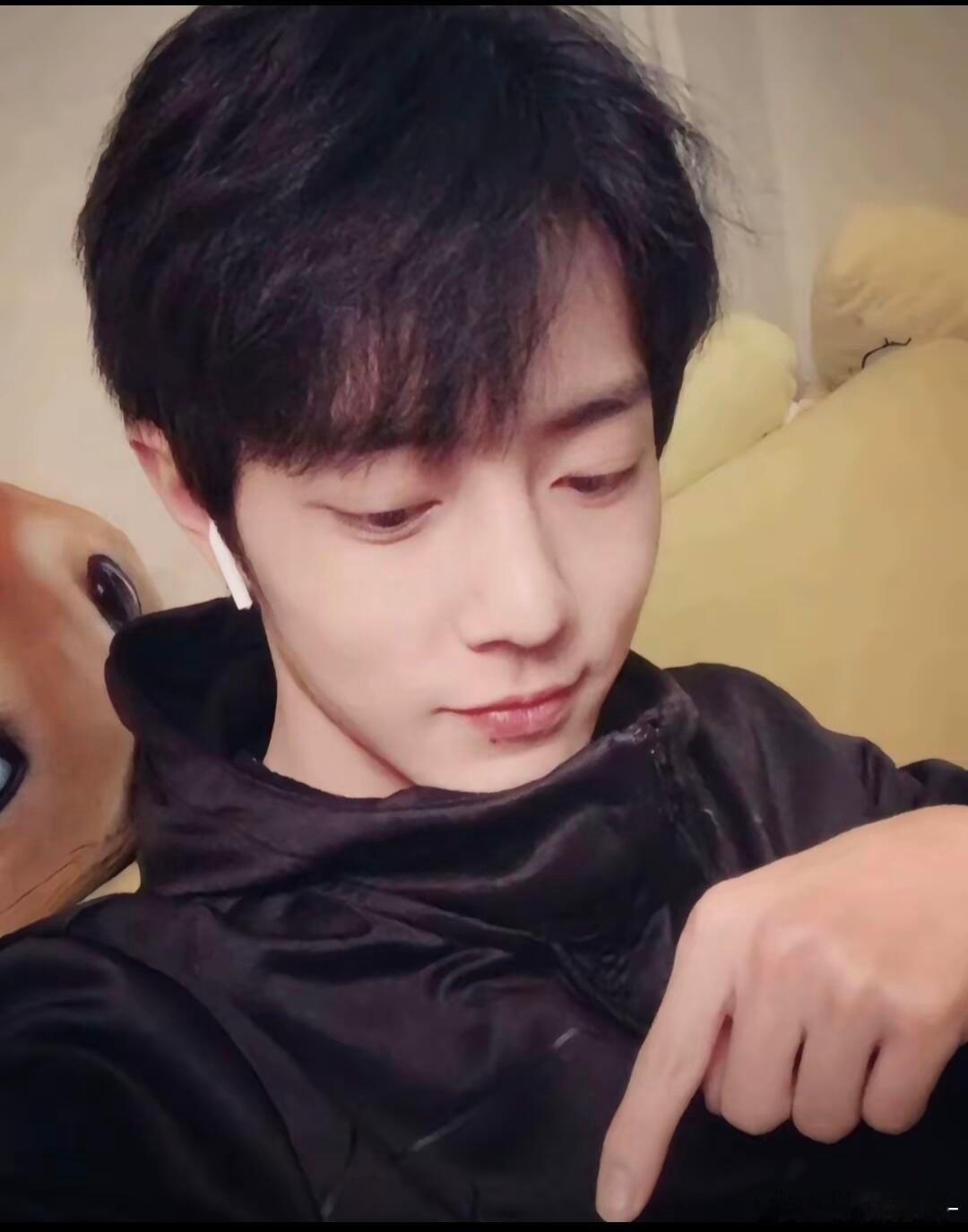 被肖战指到的人幸福一辈子！😋🤲🏻