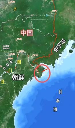 ·破局的时刻，到了！真正的“王炸”不是割让土地，而是中俄朝三方在图们江口，宣布