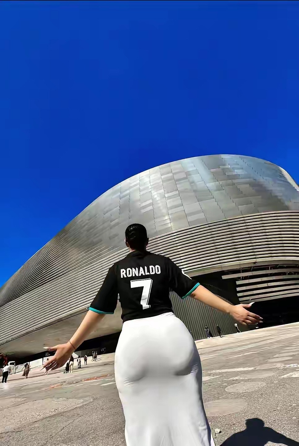 C罗女友乔治娜身体天赋，什么水平？？？