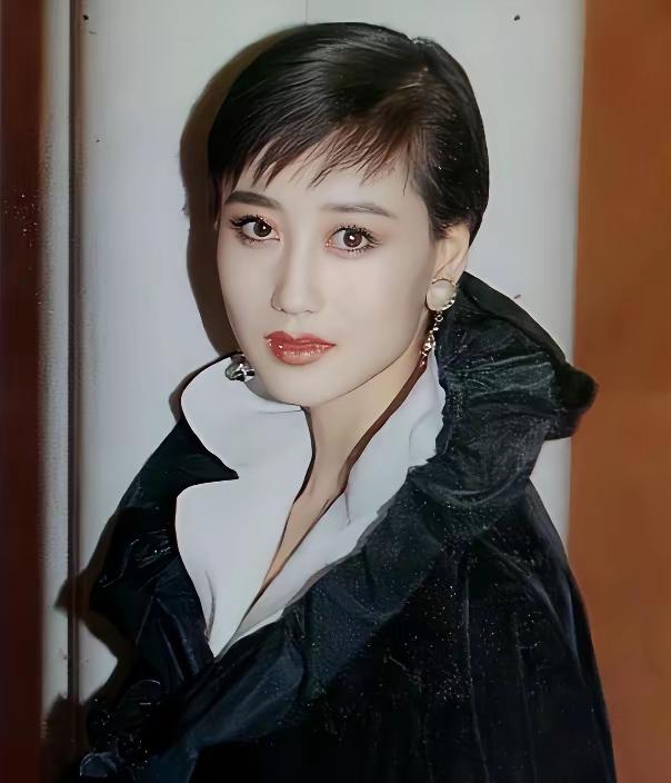 美人在骨不在皮利智也曾惊艳了一个时代[赞]