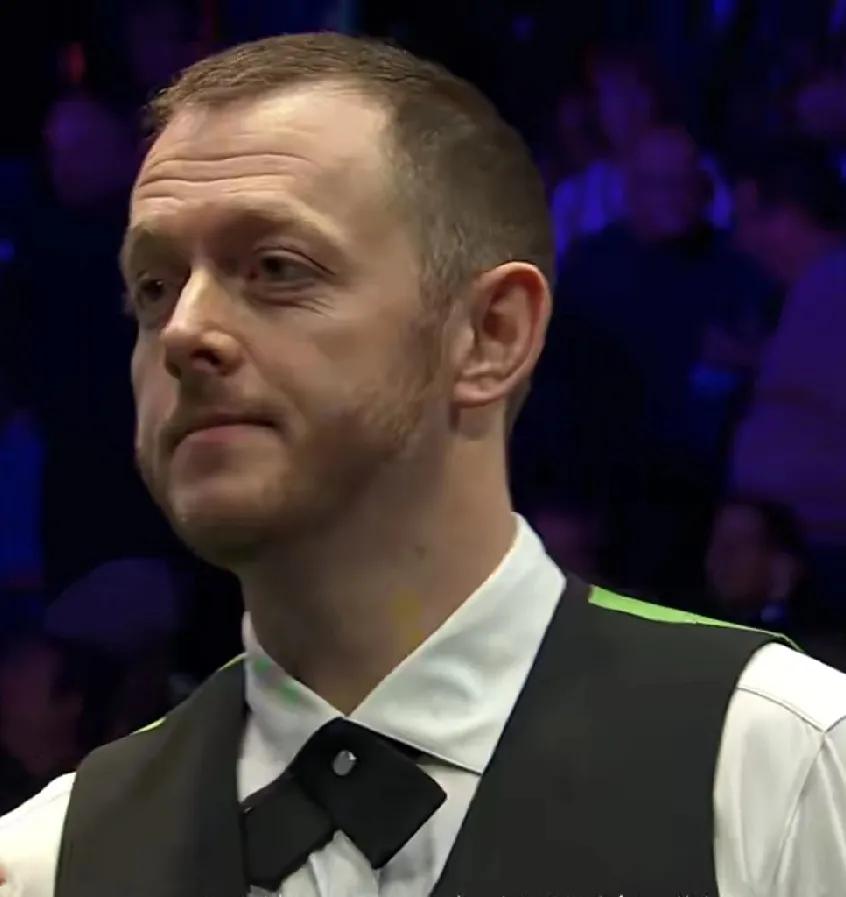 艾伦6-2击败马克威廉姆斯，晋级大师赛八强。57-10赢了第8局，打得太纠结了